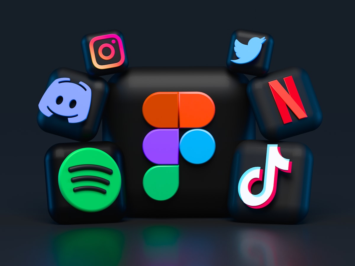 Creator turning social media content into clients and business results